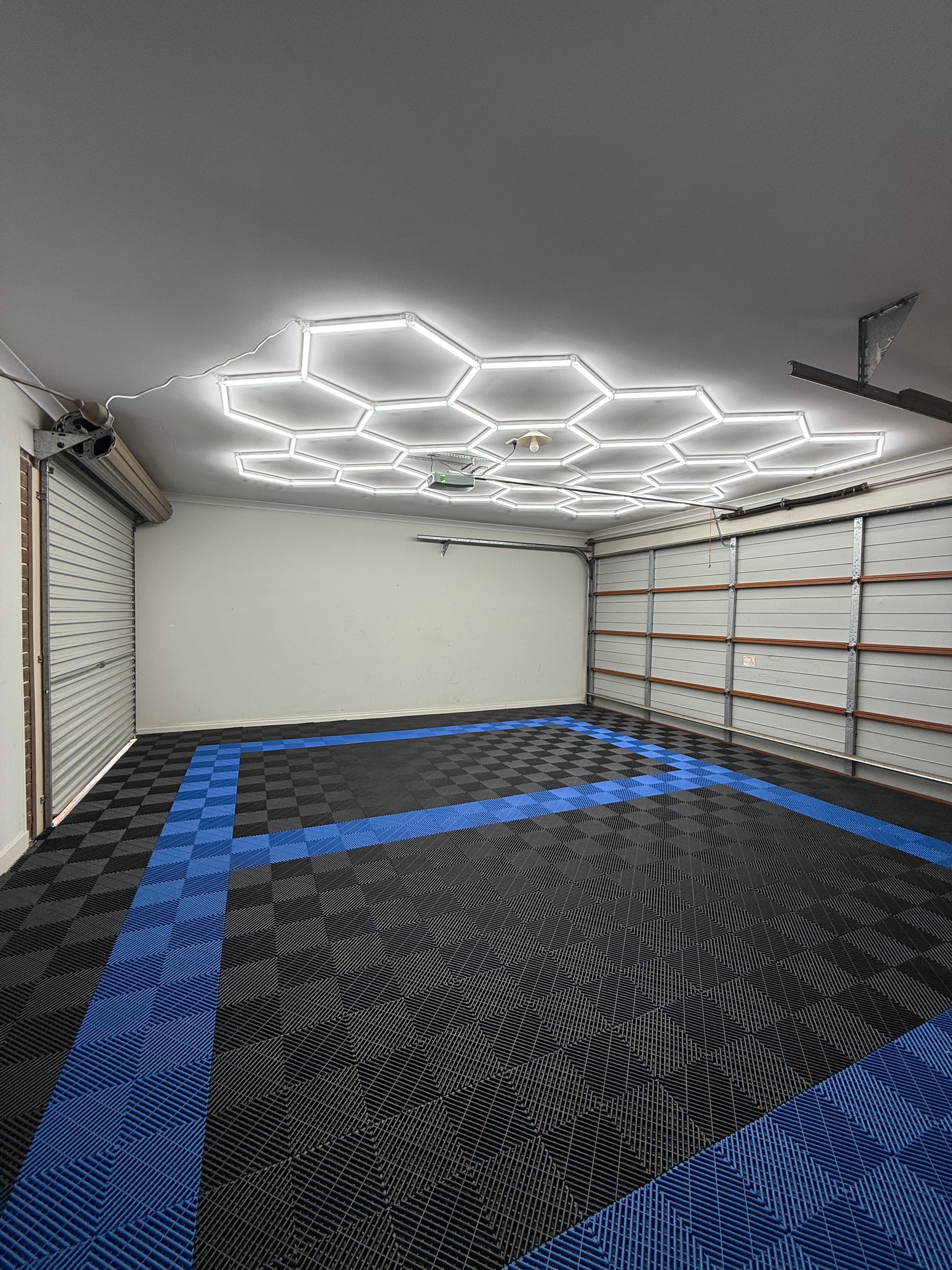 15 Hexagonal Light Set with Border